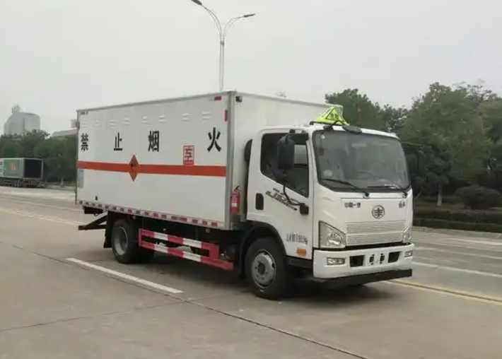 黎城爆破器材运输车可以上高速吗？